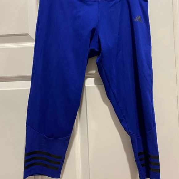 Women’s Adidas blue leggings in size M. - Picture 1 of 5